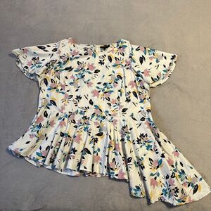 Lane Bryant Plus Size 24 White Colorful Floral Peplum Top Asymmetrical Hem Boho